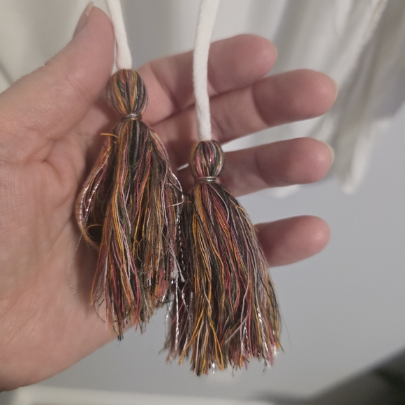 Lord & Taylor Blouse with Multicolor Embroidery Bohemian - Picture 6 of 13